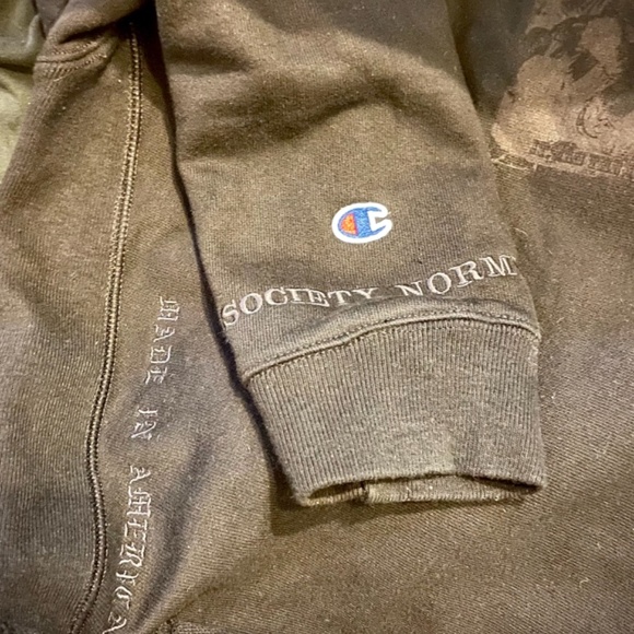 Society Norms X Champion - Picture 5 of 8